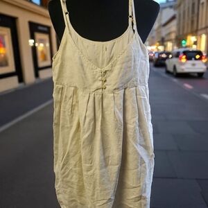 Elegant Cream Sleeveless Dress